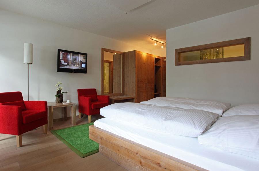 Hotel-Restaurant Adler Лар Экстерьер фото